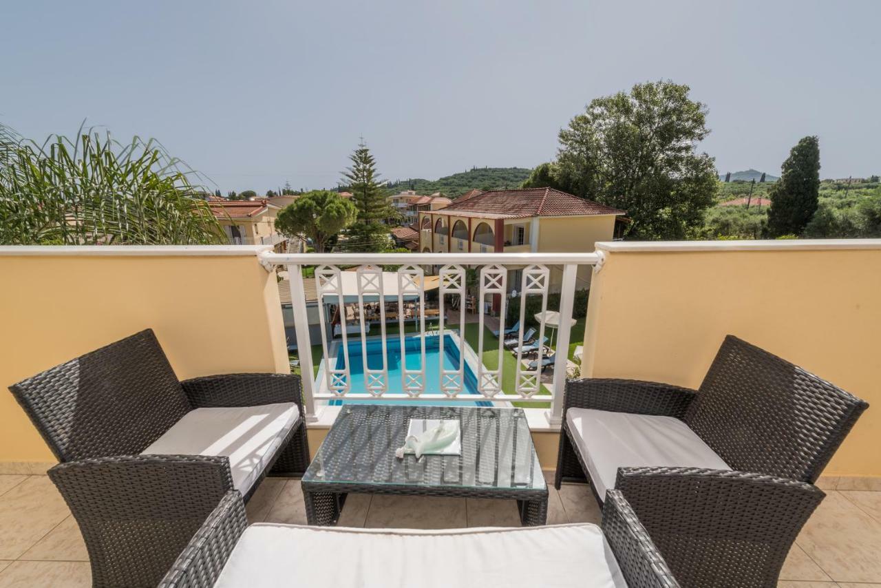 Junior Suite Pool View